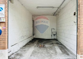 Parcheggio - Box Via Di San Valentino
 
2m, Roma - foto 13