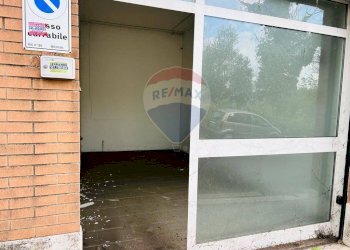 Balcone - Box Via Di San Valentino
 
2m, Roma - foto 14