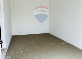 Stanza vuota - Box Via Di San Valentino
 
2m, Roma - foto 15