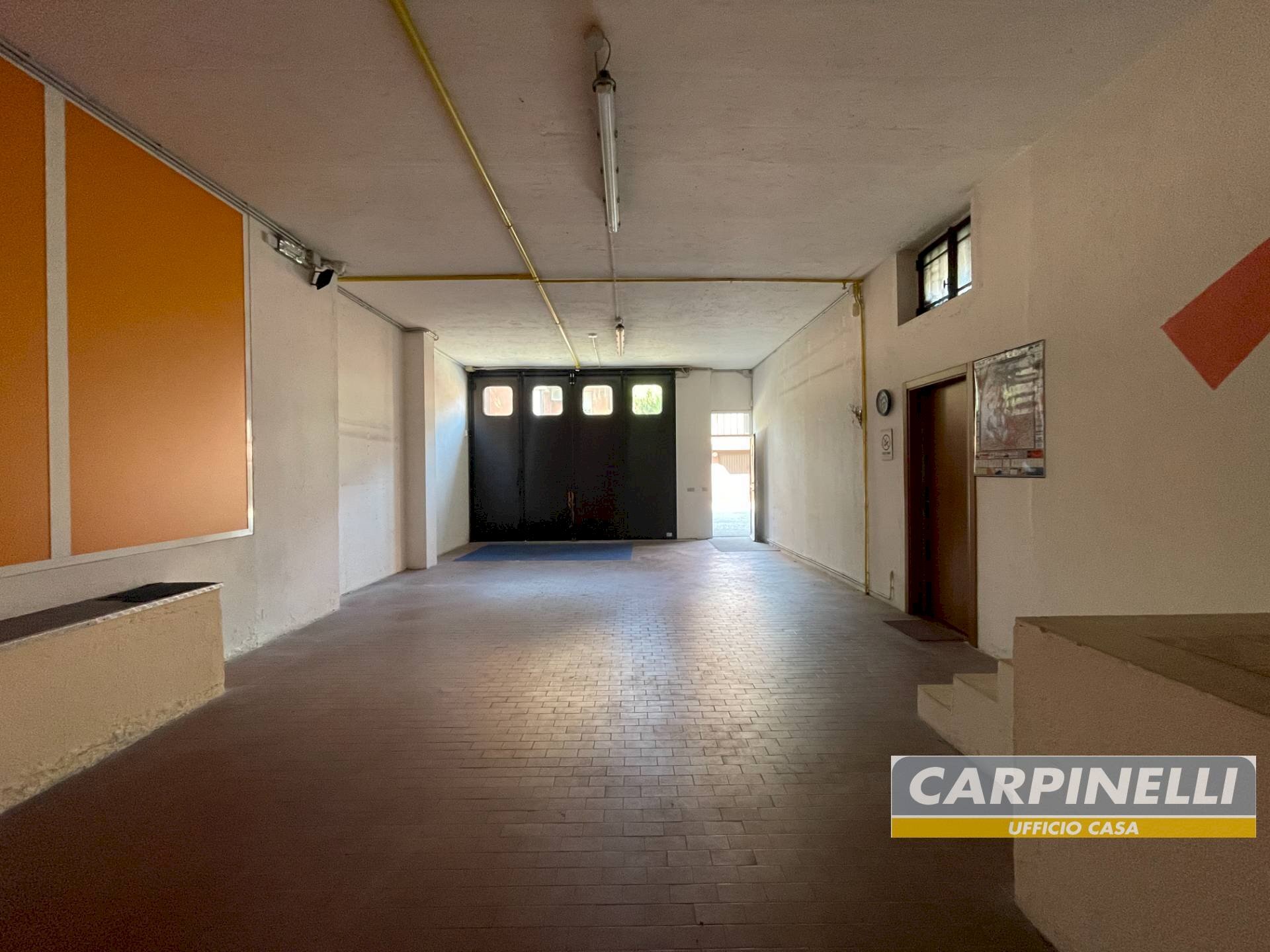 Foto 3 - Warehouse Via Pirandello
 
88, Desio - photo 3