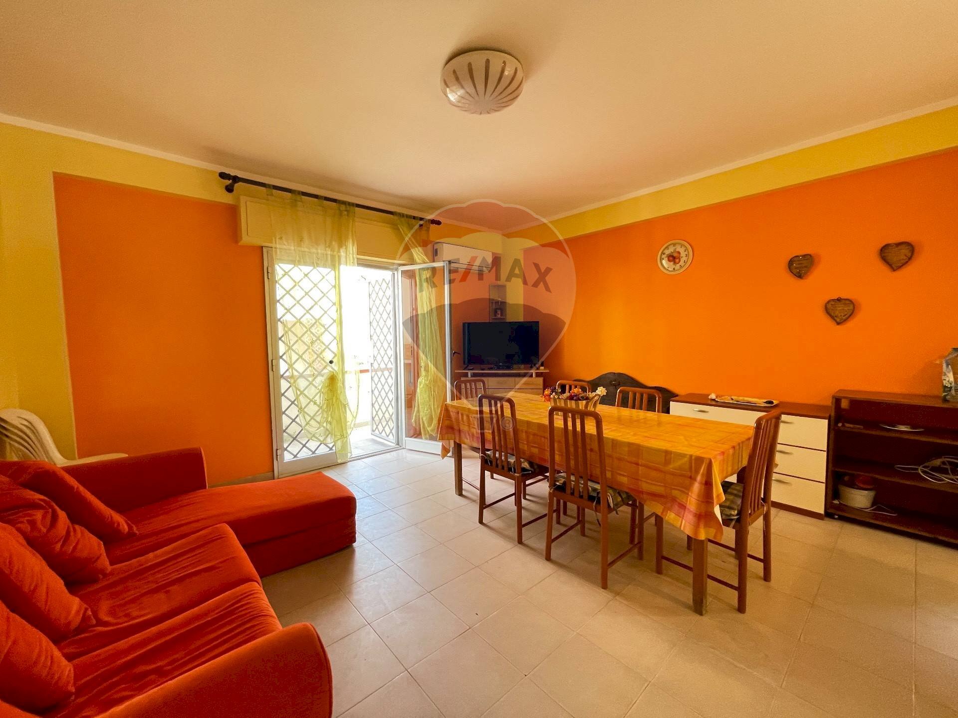 Sala da pranzo - Quadrilocale Via Atlantide
 
50, Alcamo - foto 1