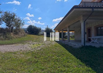 Foto 3 - Casa semi indipendente Via Villa De Luca
 
12, Bellante - foto 3