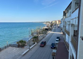 Foto 3 - Apartment VIA LUNGOMARE JOHN FITZGERALD  KENNEDY
 
snc, Crucoli - photo 3