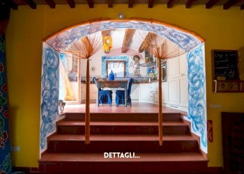 Scale - Villa VIA DI ARCIDOSSO
 
SNC, Arcidosso - foto 2