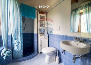 BAGNO CON DOCCIA - Villa VIA DI ARCIDOSSO
 
SNC, Arcidosso - foto 26