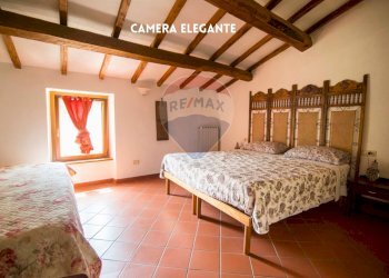 Camera / camera da letto - Villa VIA DI ARCIDOSSO
 
SNC, Arcidosso - foto 27