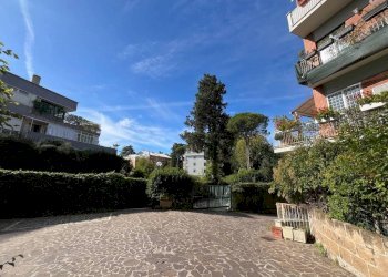 Giardino - Trilocale via Riccardo Zandonai, 41, Roma - foto 8