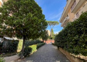 Giardino - Trilocale via Riccardo Zandonai, 41, Roma - foto 9