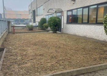 Facciata - Capannone via Liguria, Cornegliano Laudense - foto 9