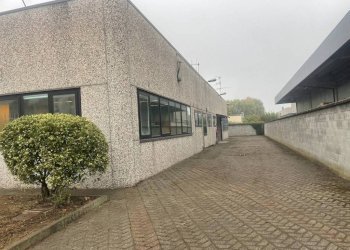 Facciata - Capannone via Liguria, Cornegliano Laudense - foto 11