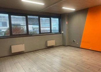 Interno non residenziale - Capannone via Liguria, Cornegliano Laudense - foto 39