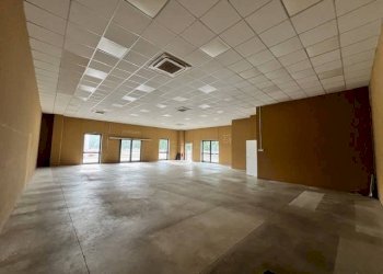 Interno non residenziale - Shop via Torino, 1A, Alessandria - photo 11