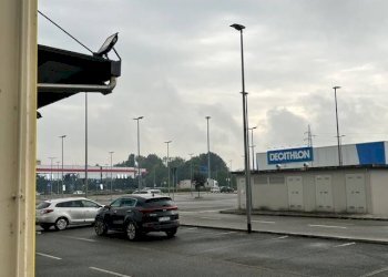 Zona - Shop via Torino, 1A, Alessandria - photo 18