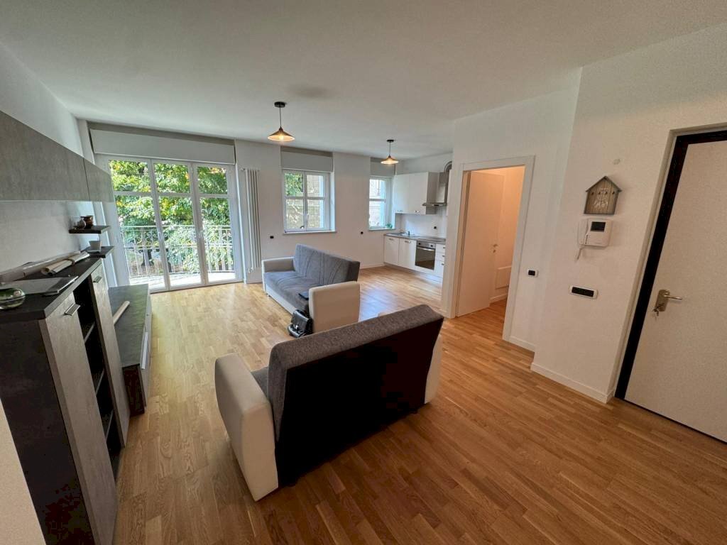Salone - Four-room apartment via Antonio Fogazzaro, 2, Gallarate - photo 1