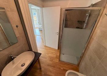 Bagno - Quadrilocale via Antonio Fogazzaro, 2, Gallarate - foto 11