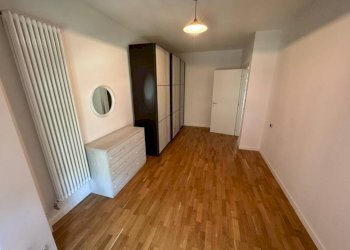 Corridoio - Quadrilocale via Antonio Fogazzaro, 2, Gallarate - foto 15