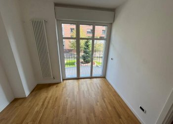 Camera da letto - Quadrilocale via Antonio Fogazzaro, 2, Gallarate - foto 20