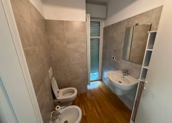 Bagno - Quadrilocale via Antonio Fogazzaro, 2, Gallarate - foto 29