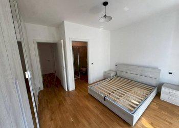 Camera da letto - Quadrilocale via Antonio Fogazzaro, 2, Gallarate - foto 30