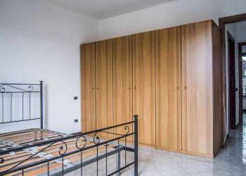 Camera da letto - Trilocale via Redipuglia, 3, Cesano Boscone - foto 13