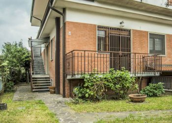 Giardino - Three-room apartment via Redipuglia, 3, Cesano Boscone - photo 3