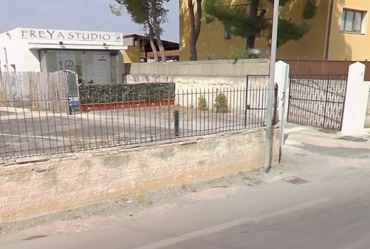 Foto 2 - Locale Commerciale Viale Epipoli, Siracusa - foto 2