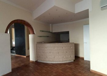 Salone - Shop via Giuseppe Garibaldi, Montelupo Fiorentino - photo 19