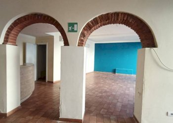 Salone - Shop via Giuseppe Garibaldi, Montelupo Fiorentino - photo 23