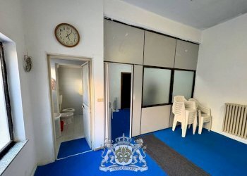 Camera da letto - Negozio via Bartolomeo Bruni, 3, Cuneo (zona Centro) - foto 20