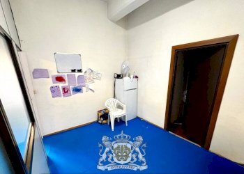 Interno non residenziale - Negozio via Bartolomeo Bruni, 3, Cuneo (zona Centro) - foto 21