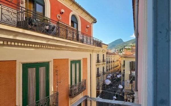 Foto 3 - Quadrilocale Piazza Sedile Del Campo
 
22, Salerno - foto 3