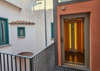 Foto 20 - Quadrilocale Piazza Sedile Del Campo
 
22, Salerno - foto 19