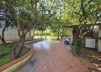 Foto 5 - Capannone Via Enrico Fermi
 
10 -12, Pontecagnano Faiano - foto 5