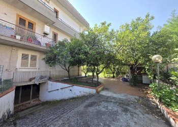 Foto 7 - Capannone Via Enrico Fermi
 
10 -12, Pontecagnano Faiano - foto 7