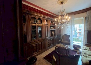 Salone - Quadrilocale via Carlo Fasciotti, 59, Genova (zona Sampierdarena) - foto 5