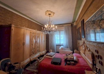 Camera da letto - Quadrilocale via Carlo Fasciotti, 59, Genova (zona Sampierdarena) - foto 45