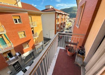 Balcone - Three-room apartment via Caduti per la Libertà, Torre Pellice - photo 9