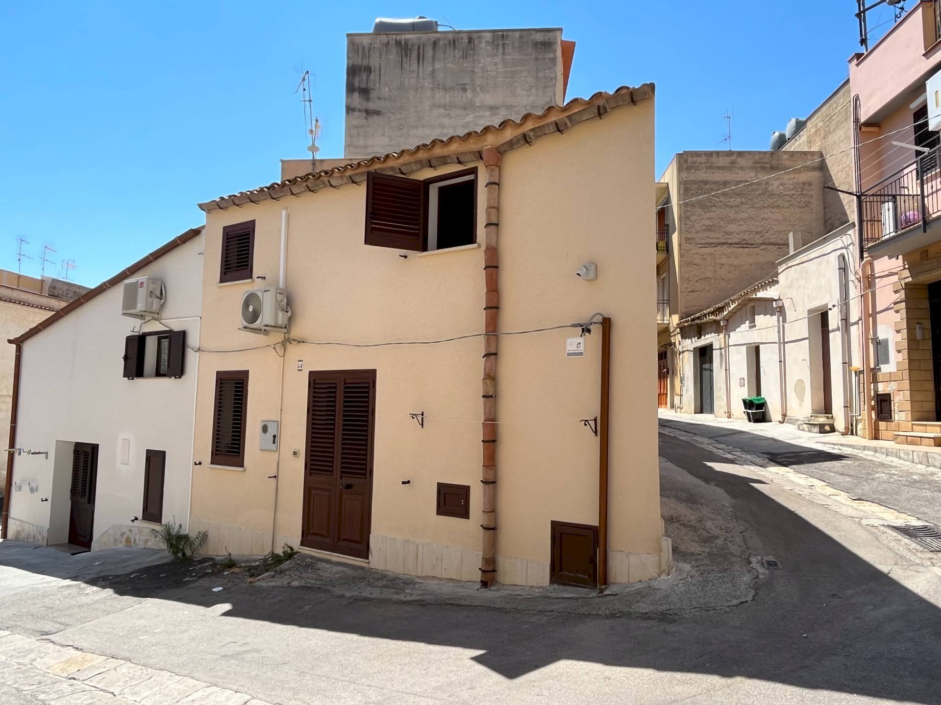 Foto 1 - Casa indipendente Giovanni Amendola
 
8, Castellammare del Golfo - foto 1