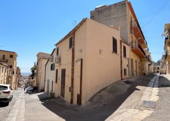 Foto 3 - Casa indipendente Giovanni Amendola
 
8, Castellammare del Golfo - foto 3