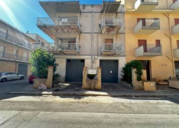 Foto 1 - Casa indipendente VIA NICOLO POETA FONTANA
 
1, Castellammare del Golfo - foto 1