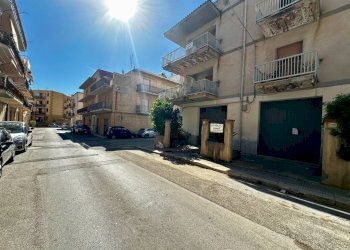 Foto 2 - Casa indipendente VIA NICOLO POETA FONTANA
 
1, Castellammare del Golfo - foto 2