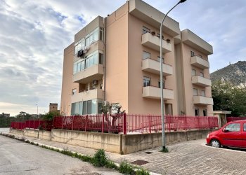 Foto 3 - Quadrilocale Francesco Sceusa
 
2, Trapani - foto 3