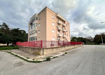 Foto 4 - Quadrilocale Francesco Sceusa
 
2, Trapani - foto 4