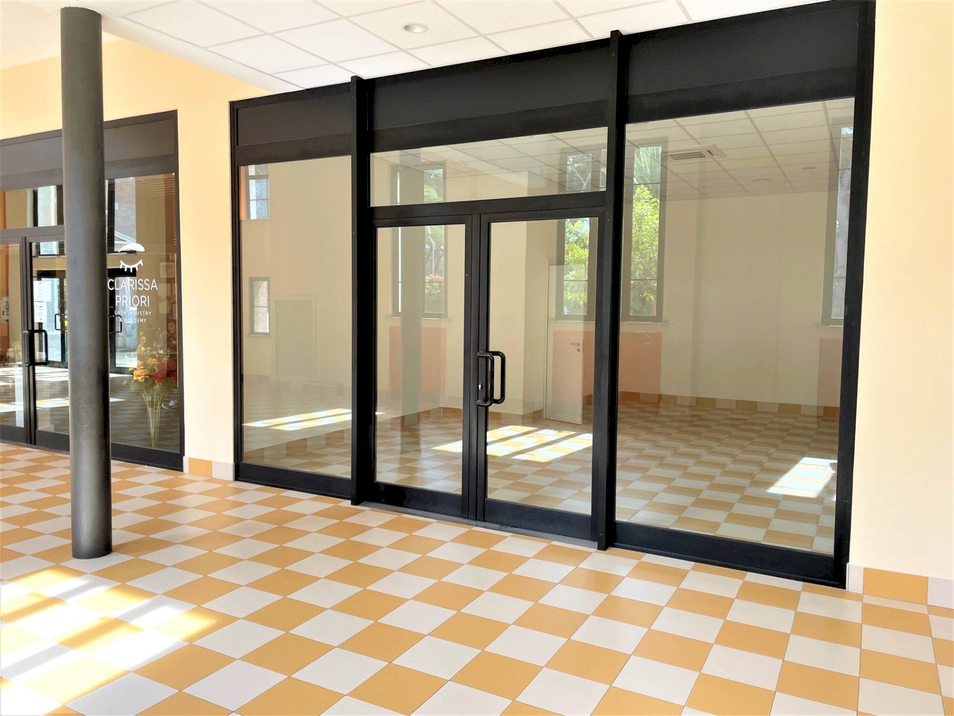 Ricezione / Lobby - Locale Commerciale Via dei Romagnoli
 
515, Roma - planimetria 1