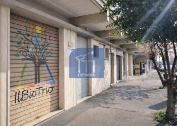 Foto 1 - Shop via Mar Rosso
 
227/229, Roma - photo 1