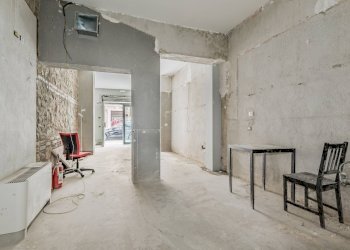 Stanza vuota - Negozio Via Perugia
 
19, Roma - foto 3