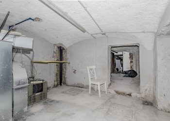 Stanza vuota - Negozio Via Perugia
 
19, Roma - foto 15