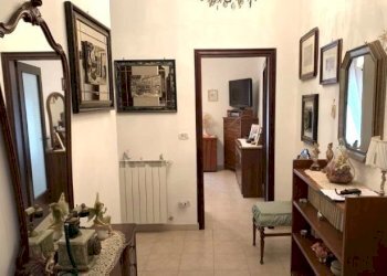 Hall / corridoio - Trilocale Via Trento
 
11, Fiumefreddo Bruzio - foto 19