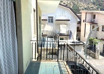 Balcone - Trilocale Via Trento
 
11, Fiumefreddo Bruzio - foto 21