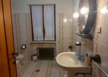 Bagno - Villa Via Tanaro
 
91, Ardea - photo 14